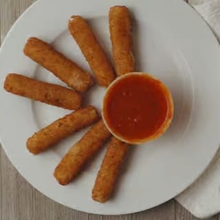 Mozzarella Sticks (C)